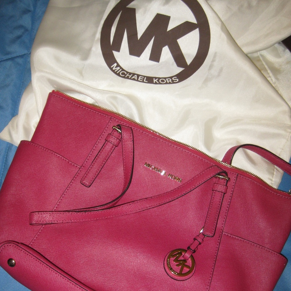 Michael Kors Pink Purse